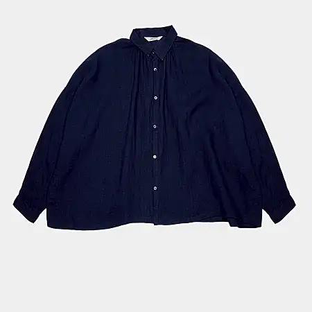 Antiquités Linen Shirt in Navy