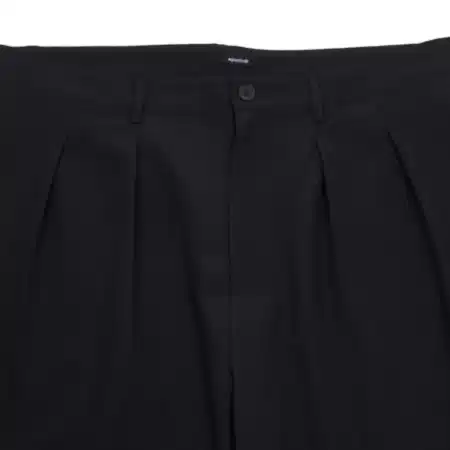 Apuntob Pleated Trousers in Black