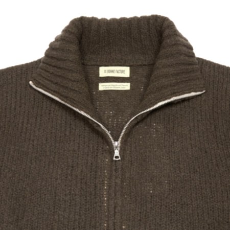 De Bonne Facture Boucle Wool Zipped Sweater in Khaki